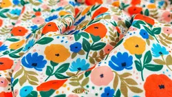 پارچه کرپ حریر گلدار مدل Ch159