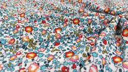 پارچه کرپ حریر گلدار مدل Ch125