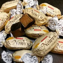 شکلات نوروز در بسته های نیم کیلویی