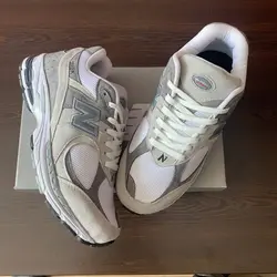 نیوبالانس ۲۰۰۲