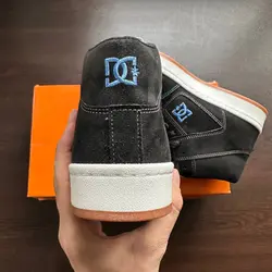 کتونی DC ساقدار