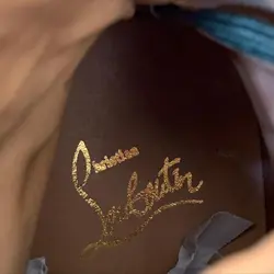 لابوتین ساقدار