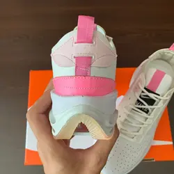 نایک زوم double stacked
