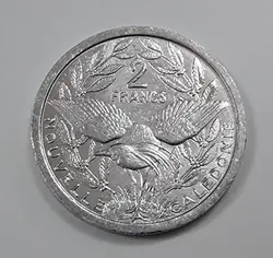 سکه خارجی کلکسیونی فوق العاده کمیاب و ارزشمند کشور کالدونیا واحد ۲ مستعمره ی فرانسه سال ۲۰۱۸
