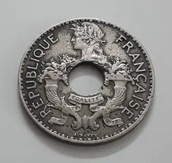 سکه خارجی فوق العاده نایاب و ارزشمند کشور هند وچین مستعمره ی فرانسه سال ۱۹۳۷
