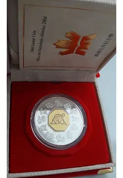 سکه نقره روکش طلا ۳۴ گرمی کانادا طرح زیبا به همراه جعبه اورجینال و شناسنامه