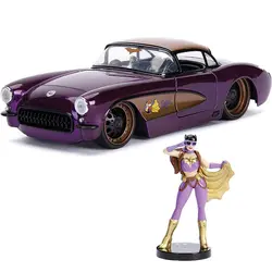 ماکت ماشین فلزی شورلت کوروت 1957 با فیگور فلزی دختر بت گرل بزرگ 1/24 جادا تک جعبه Jada 1:24 Batgirl &amp; 1957 Chevy Corvette DC Comics Bombshells
