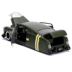 ماکت ماشین فلزی مرکوری 1951 با فیگور فلزی هارلی کویین بزرگ 1/24 جادا تک جعبه JADA Toys 1/24 1951 Mercury With Harley Quinn Figure