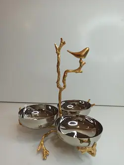 اردو خوری یا تنقلات خوری سه خانه