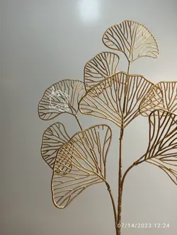 شاخه گل بادبزن طلایی