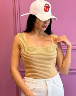 کراپ ساده بافت راه راه آبی نفتی