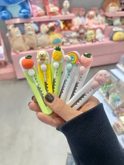 کاتر عروسکی رنگی