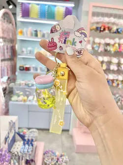 جاکلیدی آکواریومی بطری در پاستیلی