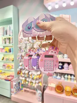 جاکلیدی و ماشین حساب دختر و یونیکرن پاستیلی