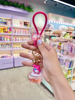 جاکلیدی آکواریومی عروسکی وان صورتی