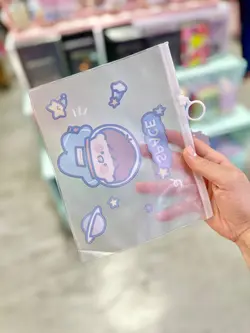 پوشه a5 فضانورد