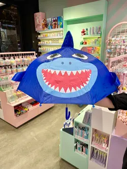 چتر برجسته کوسه آبی