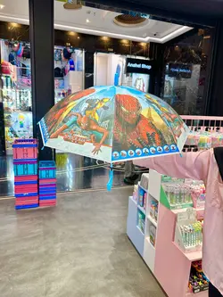 چتر اسپایدرمن