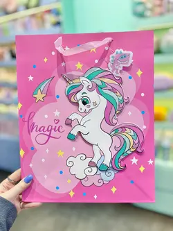 بگ هدیه یونیکورن و گربه کیوت