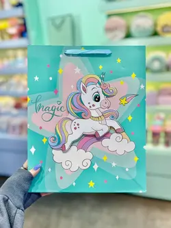 بگ هدیه یونیکورن و گربه کیوت