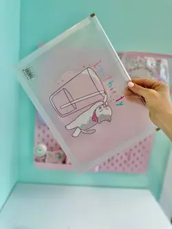 پوشه شفاف گربه و لیوان