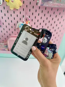 جاکارتی بند دار میکی و فضانورد