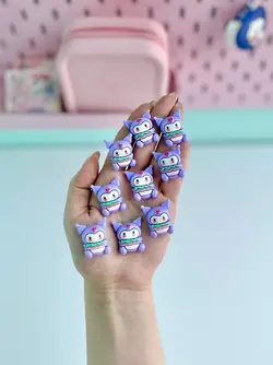 استیکر برجسته همبرگر کورومی بنفش