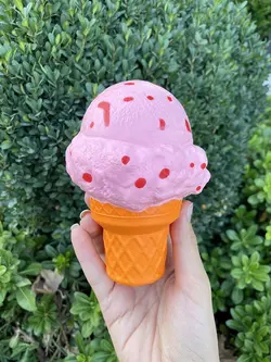 اسکوییشی بستنی پفالو صورتی خال خالی