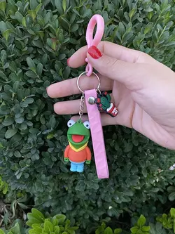 جاکلیدی قورباغه لباس نارنجی