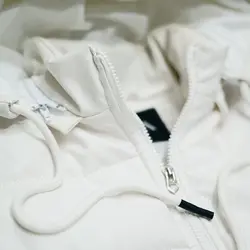 پافر چرم کلاهدار ZARA