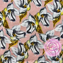 بلوز نخ پنبه ای استین کوتاه گلدار