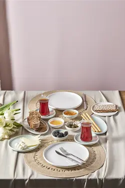 سرویس صبحانه‌خوری 26 پارچه چینی نعنایی 6 نفره مدل کوردلیا کاراجا Karaca
