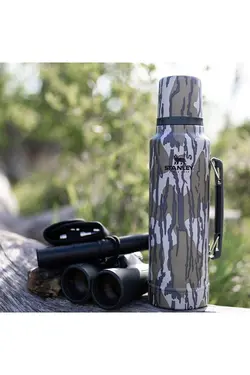 قمقمه کلاسیک وکیوم استیل ضد زنگ 1 لیتری - بلوط خزه‌ای استنلی Stanley