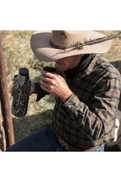 قمقمه کلاسیک وکیوم استیل ضد زنگ 1 لیتری - بلوط خزه‌ای استنلی Stanley