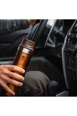 فنجان قمقمه کلاسیک تریگر اکشن 0.59 لیوان استنلی Stanley