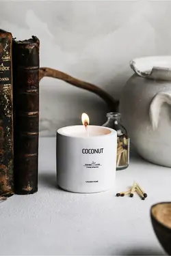 شمع لیوانی معطر لاله زن هوم LALEZEN HOME