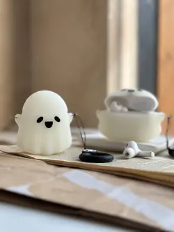 کاور ایرپاد سیلیکونی روح شبرنگ - فروشگاه قاب فانتزی و لوازم جانبی موبایل نایس گارد