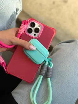 کاور ایرپاد رنگی با بند طنابی - فروشگاه قاب فانتزی و لوازم جانبی موبایل نایس گارد