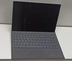Microsoft Surface Pro 4 (استوک)