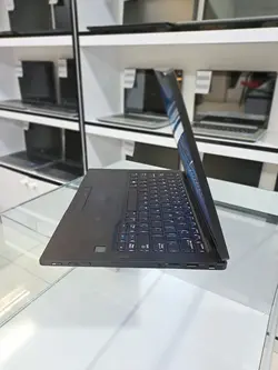 لپ تاپ Dell Latitude 7390 i5 8350U
