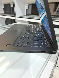لپ تاپ Dell Latitude 7390 i5 8350U