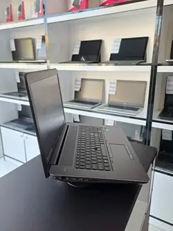 لپ تاپ استوک HP Zbook 17 G3 Xeon E3 1505M