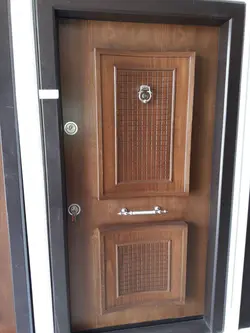 درب ضد سرقت لوکس رویه چوب کد MA 283