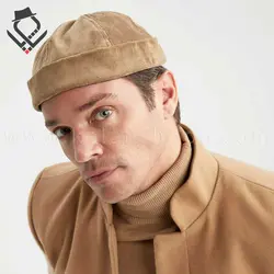 کلاه بدون نقاب Defacto