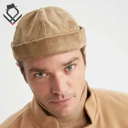 کلاه بدون نقاب Defacto