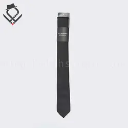 کراوات LC WAIKIKI