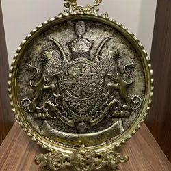 دیوارکوب برنجی گاردجاویدان