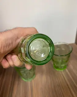 سه عدد لیوان سبز روس اصل قدیمی