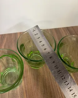 سه عدد لیوان سبز روس اصل قدیمی