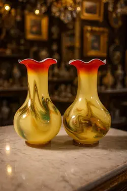 گلدان ابرو بادی اصیل وکمیاب - مرجع تخصصي فروش اجناس قدیمی، عتیقه جات، لوازم لوكس و آنتیک اروپایی